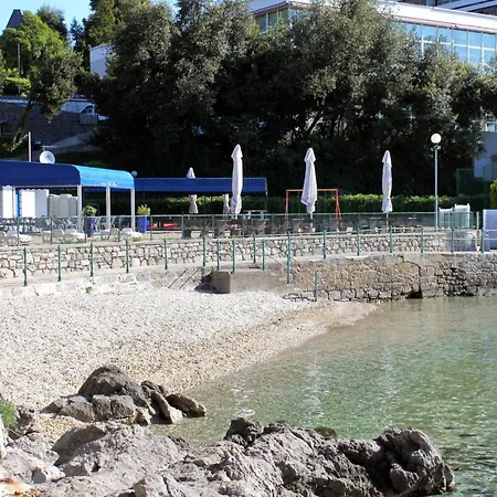 Apartment With A Parking Space - 7891 Opatija