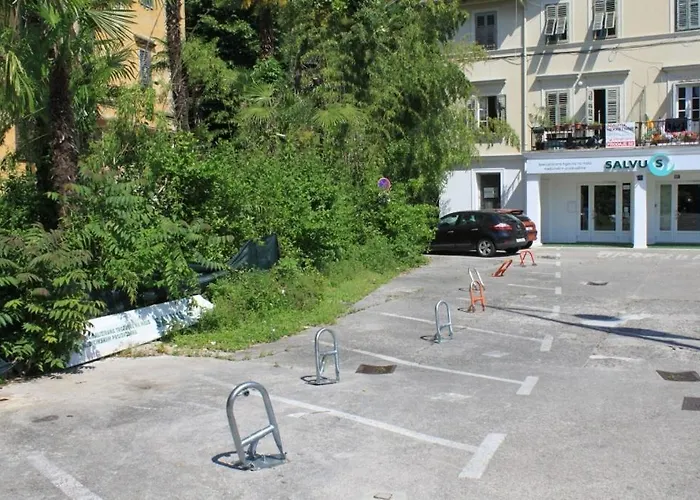 Apartment With A Parking Space - 7891 Opatija